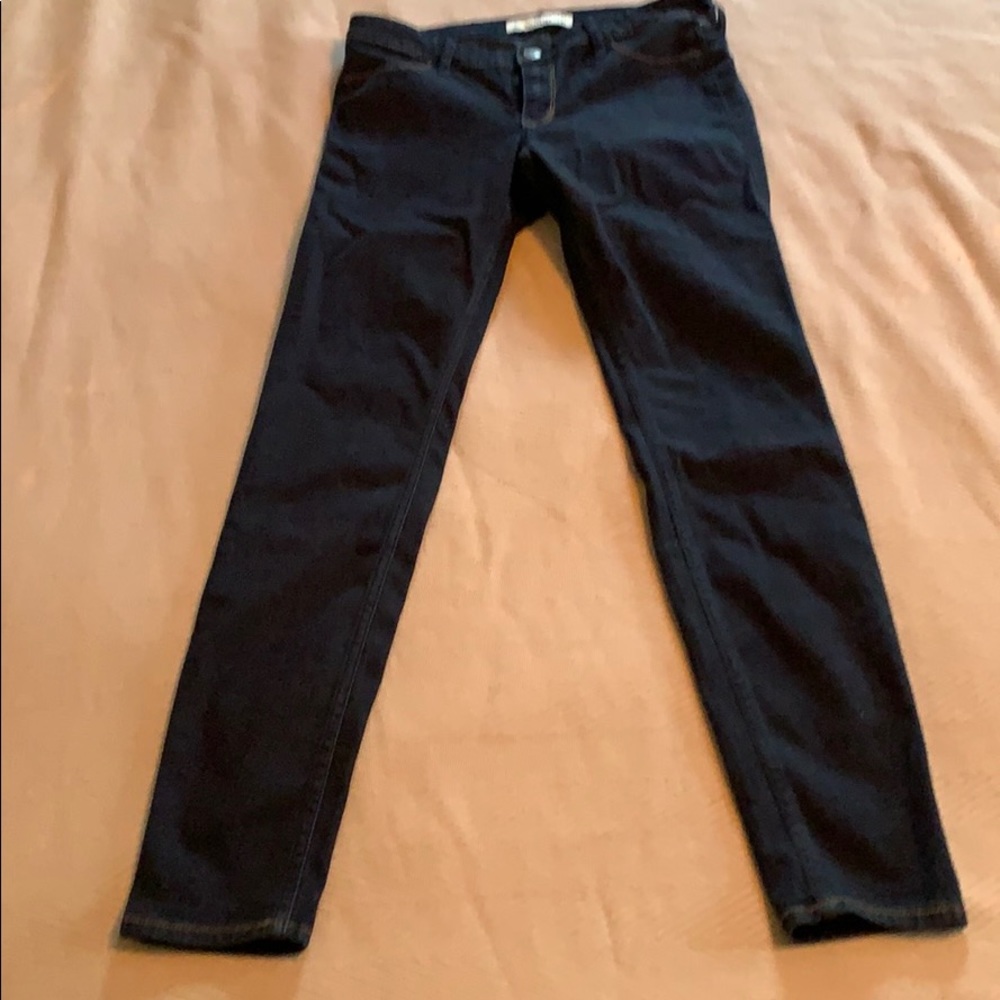 Hollister jeans never worn 9L
